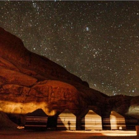 Wadi rum Local guide camp Wadi Rum Exterior foto