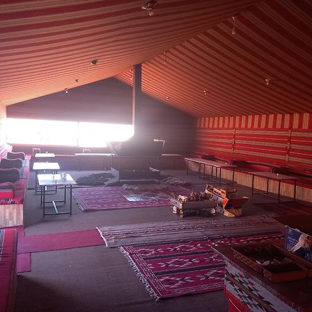 Wadi rum Local guide camp Wadi Rum Exterior foto