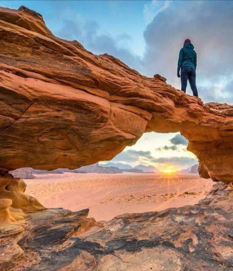 Wadi rum Local guide camp Wadi Rum Exterior foto
